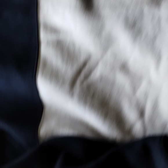 Hooded sweatshirt - Picture 4 of 4